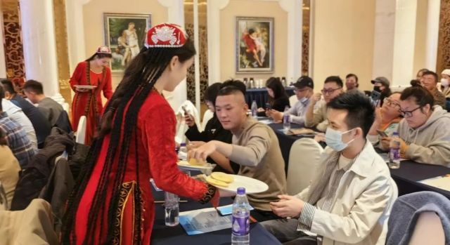阿克苏文化和旅游推介活动走进郑州